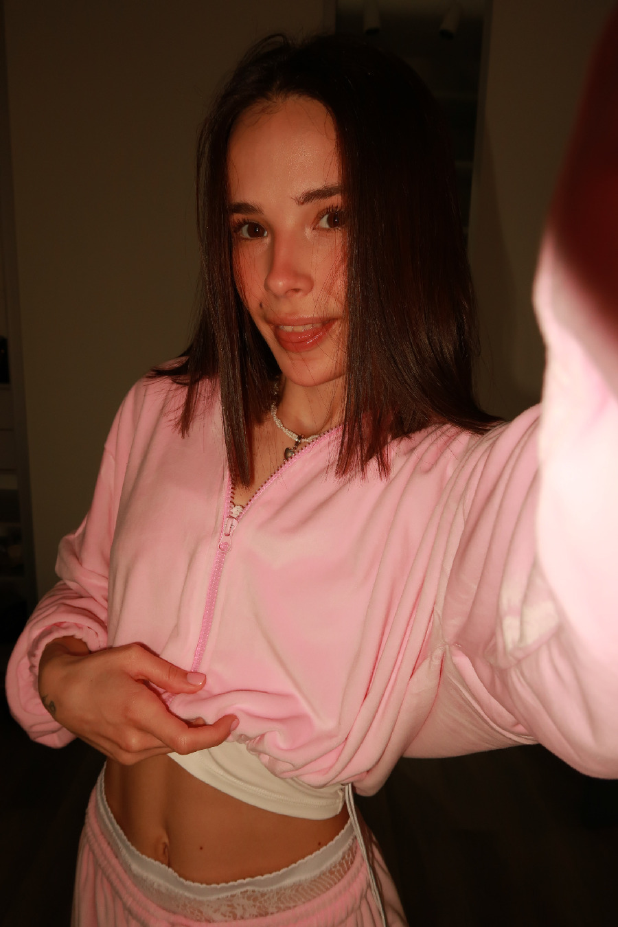 Tina brings the glow — live moments in Niamey